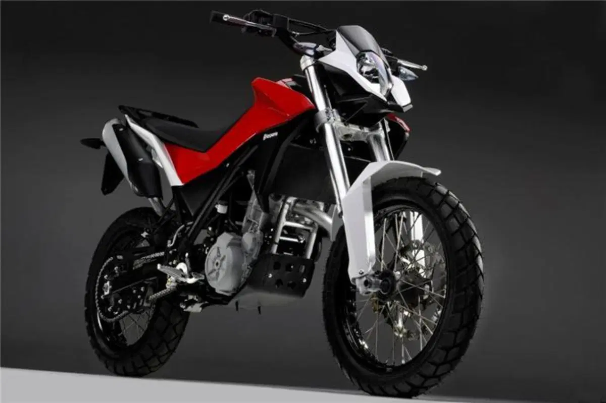 Husqvarna presenta la Concept Strada (13)