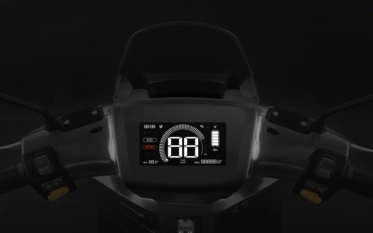 Yadea C1S a EICMA 2019. Foto e dati dello scooter elettrico (8)