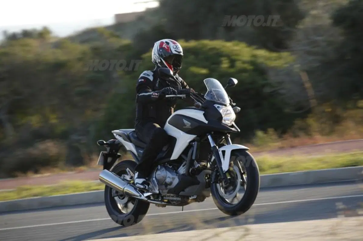 Honda NC700X  (11)