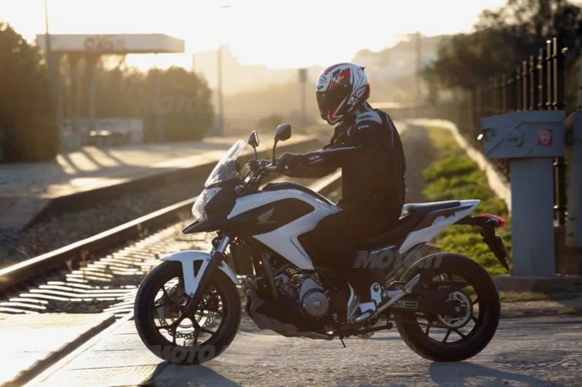 Honda NC700X  (16)
