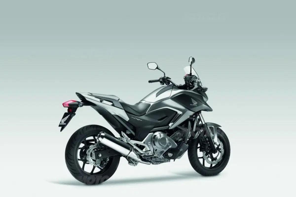 Honda NC700X  (30)