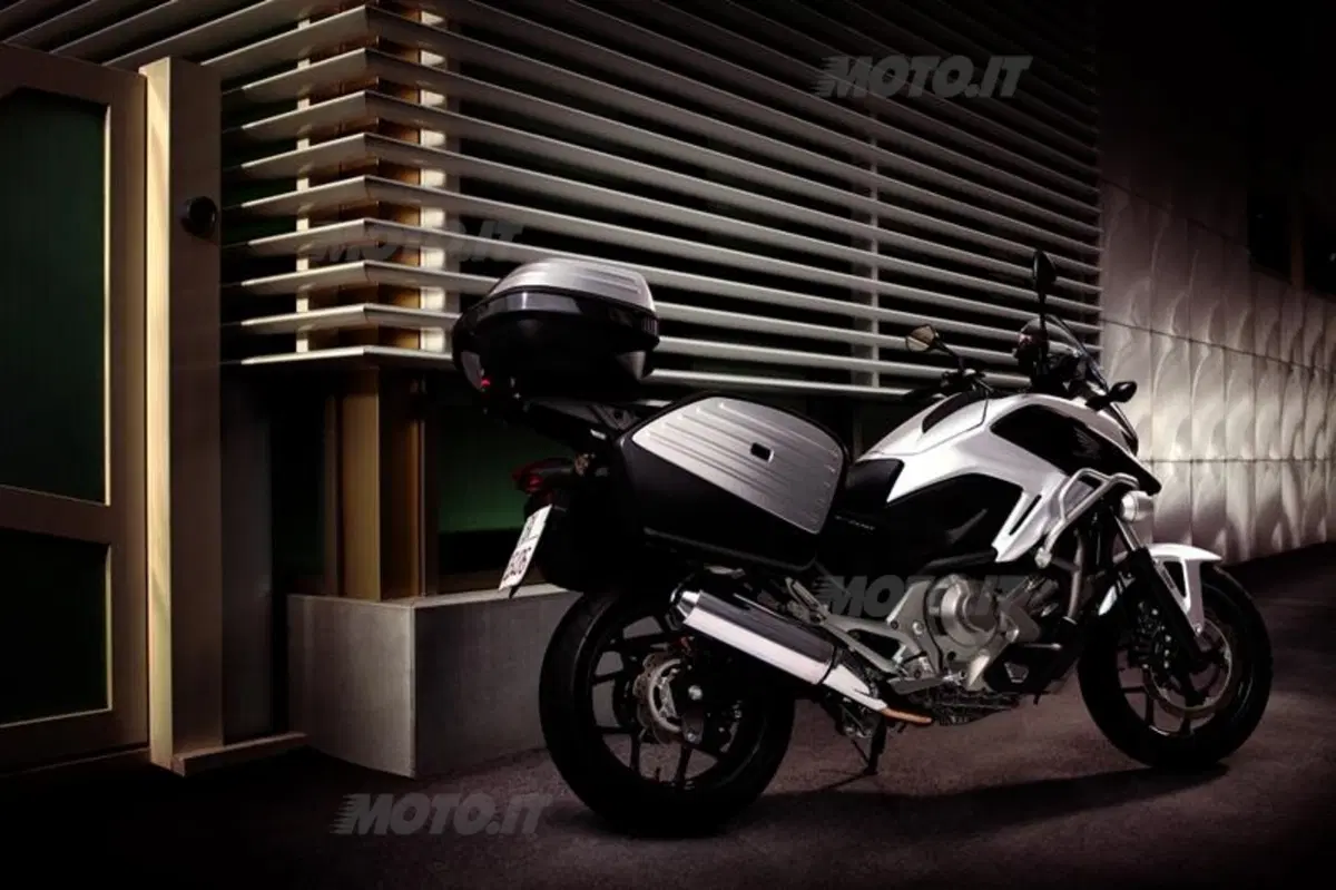 Honda NC700X  (35)