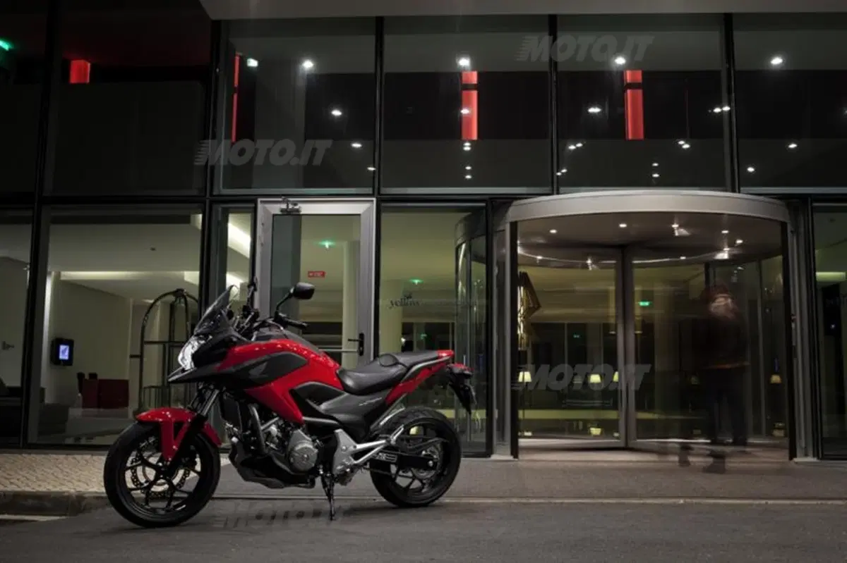 Honda NC700X  (42)