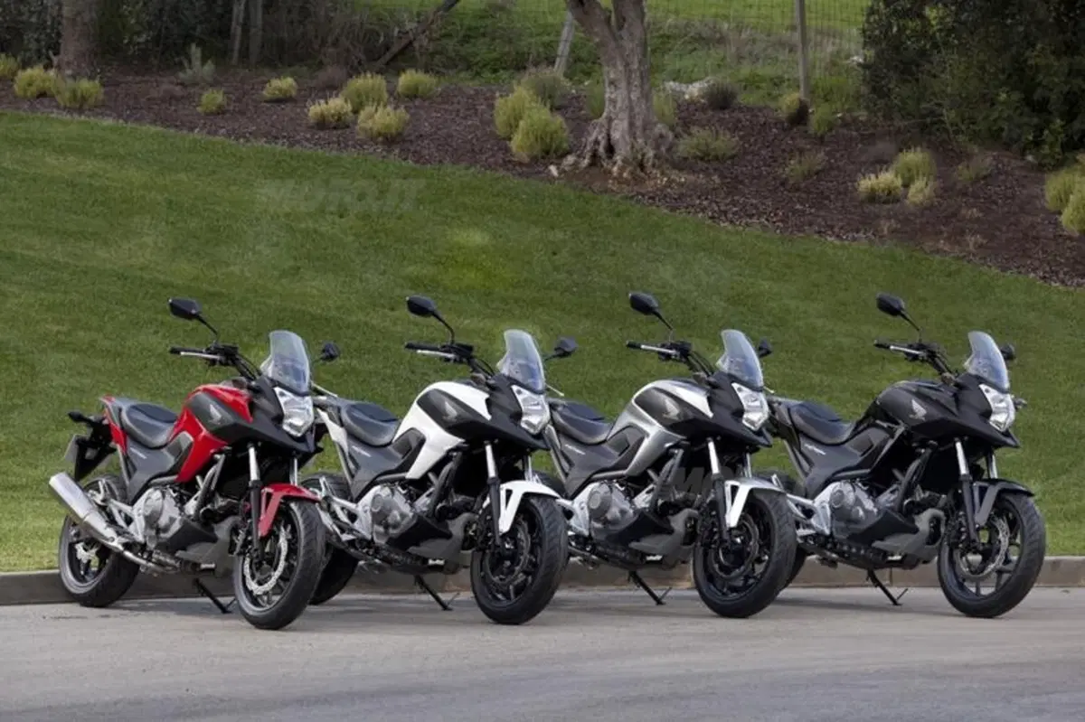 Honda NC700X  (45)