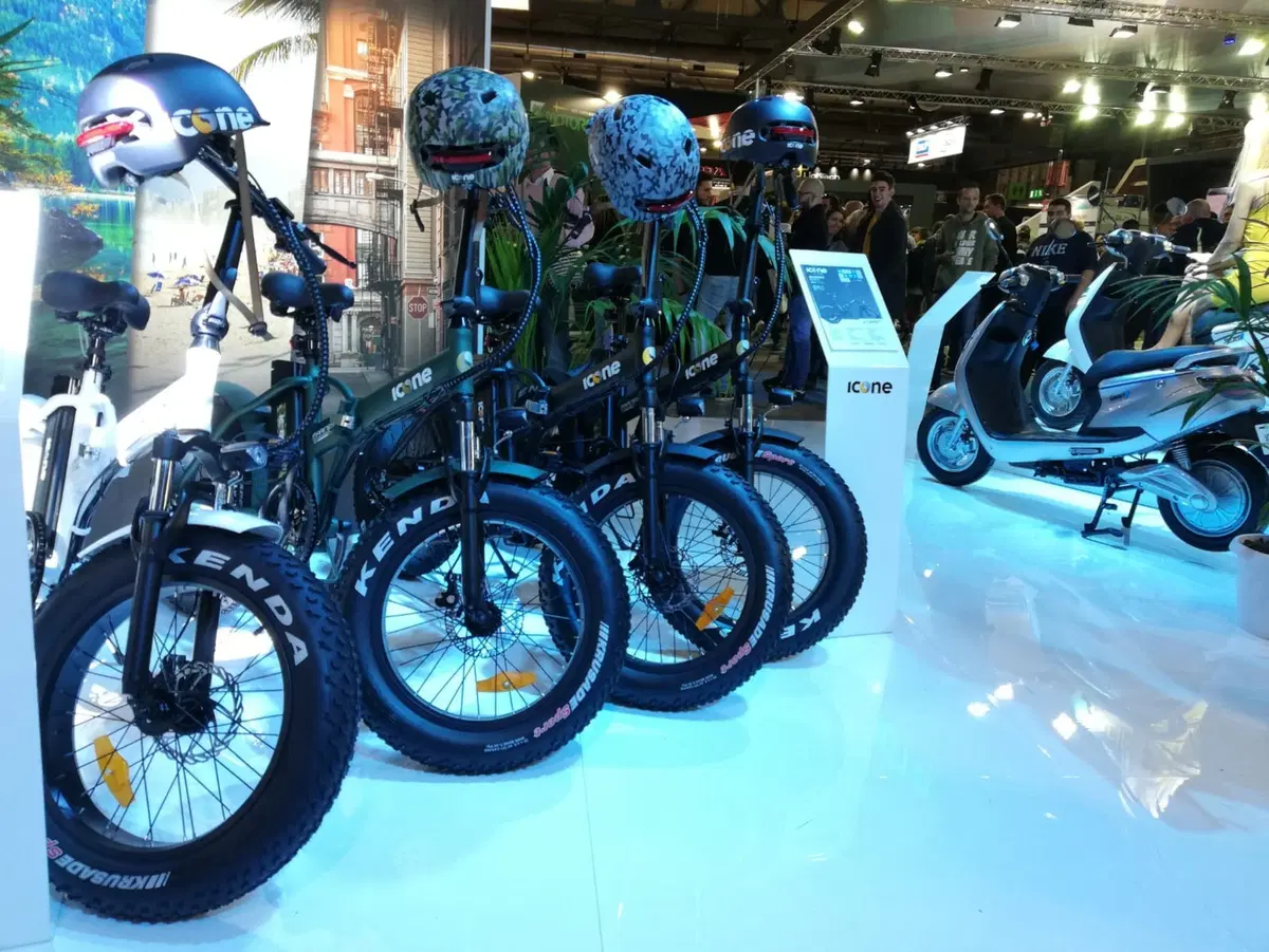 Carlo Parente (V-Ita): "Siamo felici del successo riscosso a EICMA" (4)