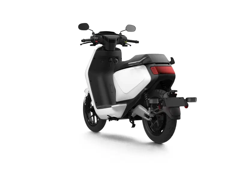 Niu MQi MQi+ Sport SR (2020 - 26) (3)