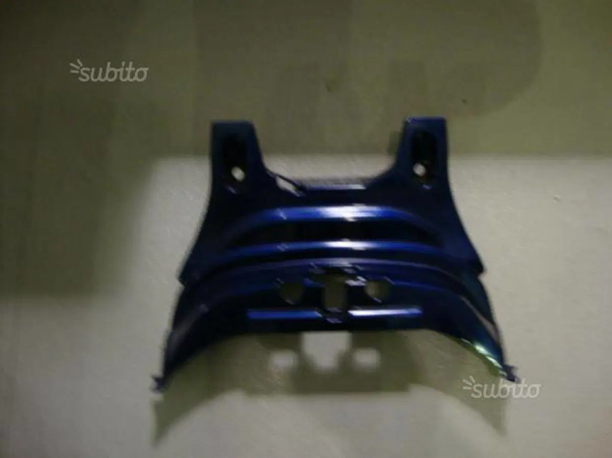 Coperchio schienale suzuki burgman 400 2003 (2)