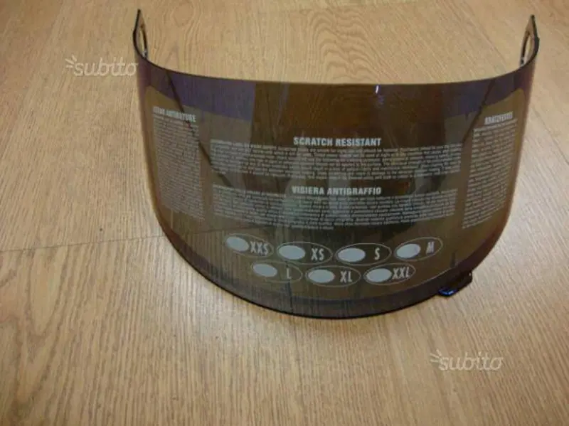 Visiera blu per casco agv (2)