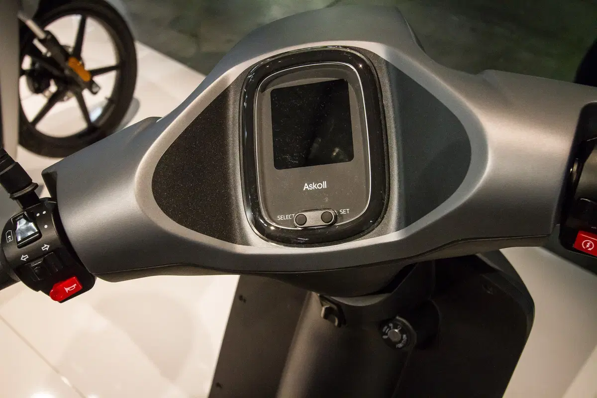EICMA 2019. Askoll Dixy, il nuovo scooter elettrico Made in Italy (20)