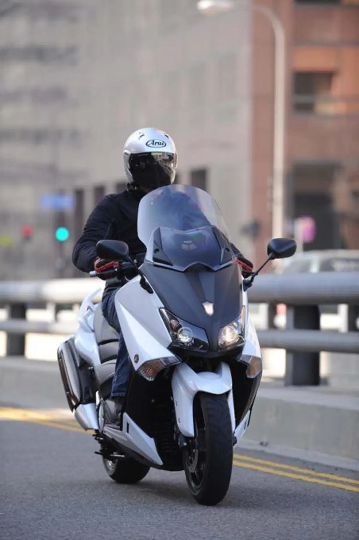 Yamaha TMAX 530  (17)