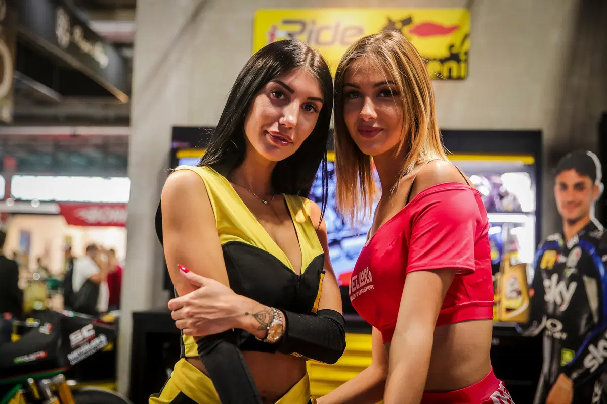 Le ragazze di EICMA 2019 (12)