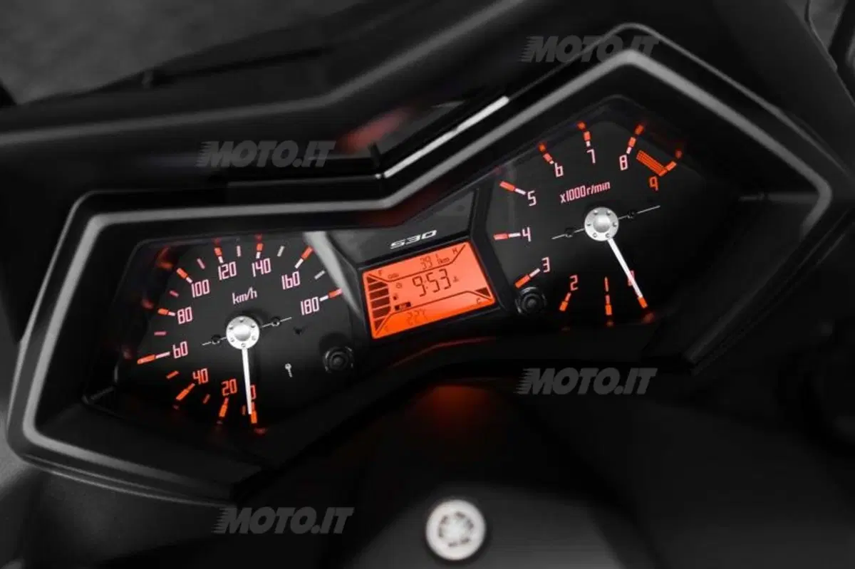 Yamaha TMAX 530  (59)
