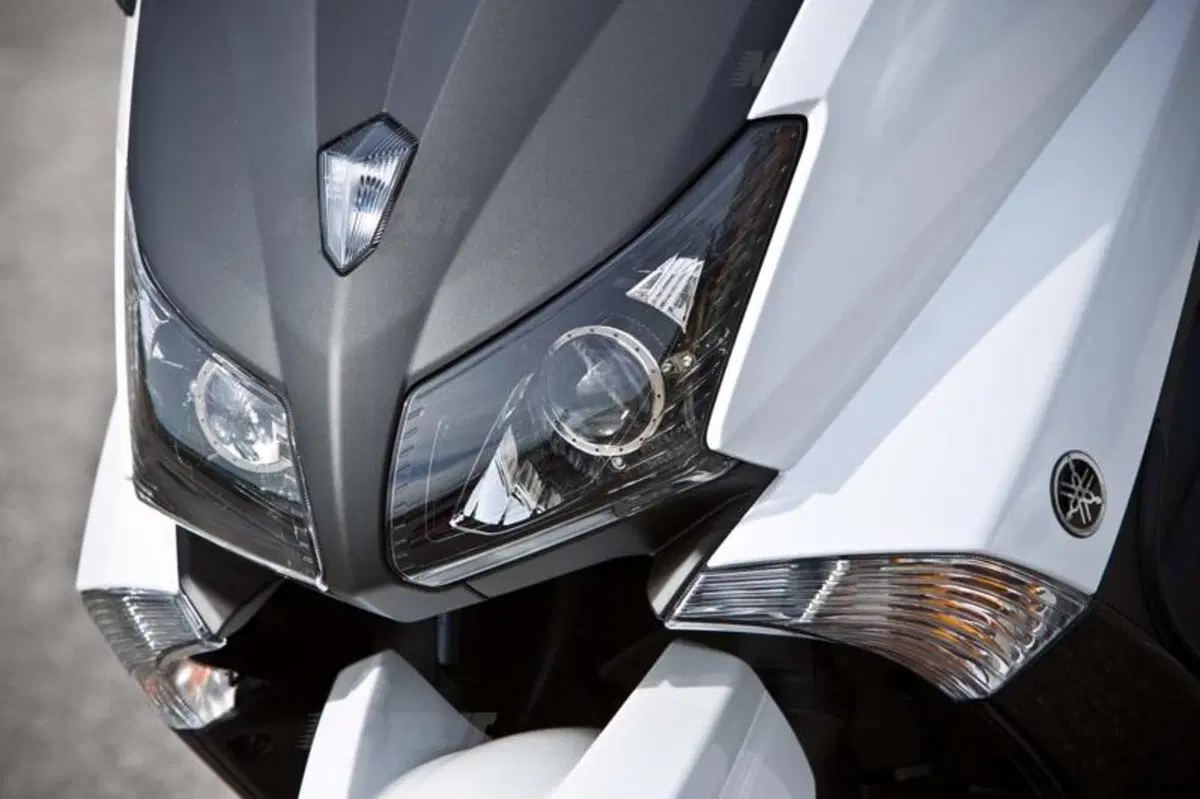 Yamaha TMAX 530  (61)