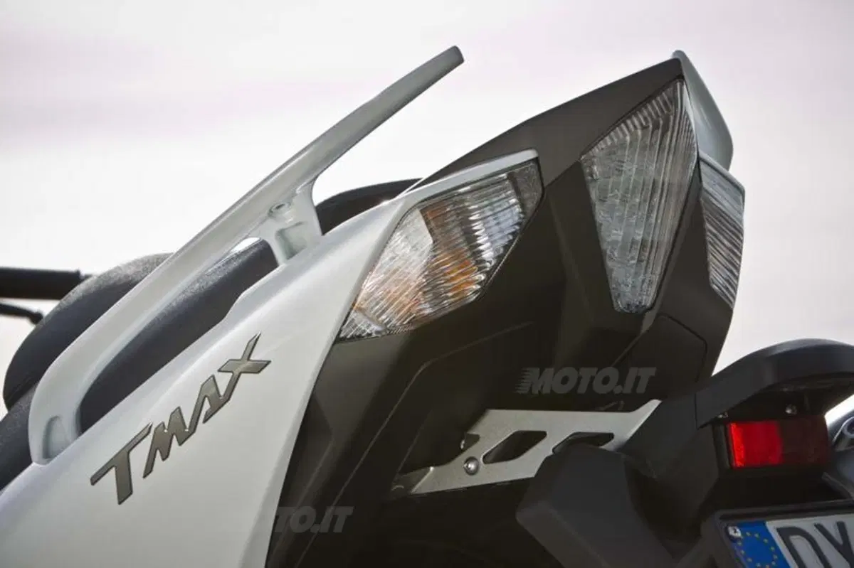 Yamaha TMAX 530  (64)