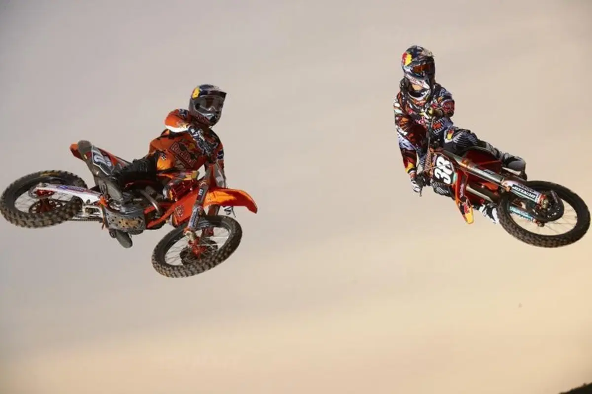 KTM Red Bull Factory Team: le foto del team SX USA! (18)