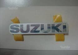Emblema Suzuki