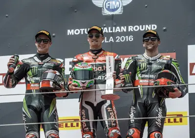 SBK 2016. GP d'Italia. Davies si impone in gara 1 a Imola