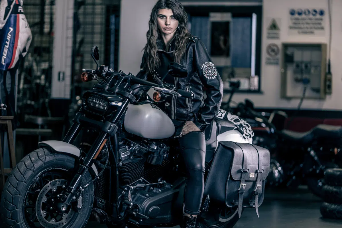 Roy Rebel, borse moto in gomma di pneumatici riciclati (13)
