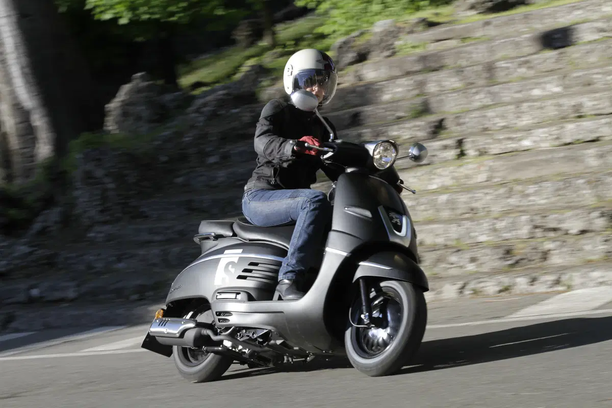 Peugeot Django S (3)