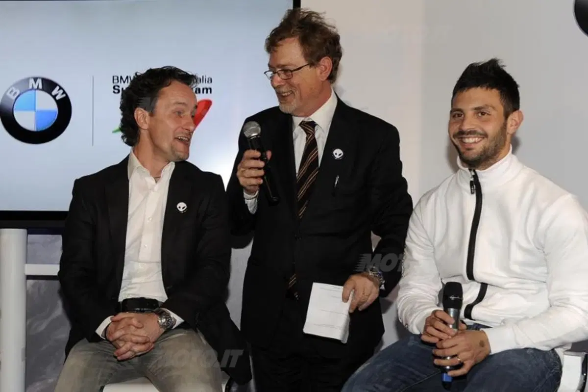 Presentato a Milano il team BMW Motorrad Italia