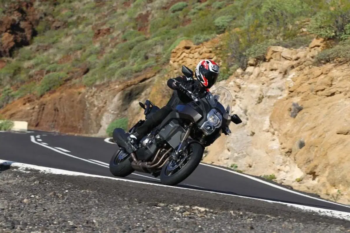Kawasaki Versys 1000  (4)