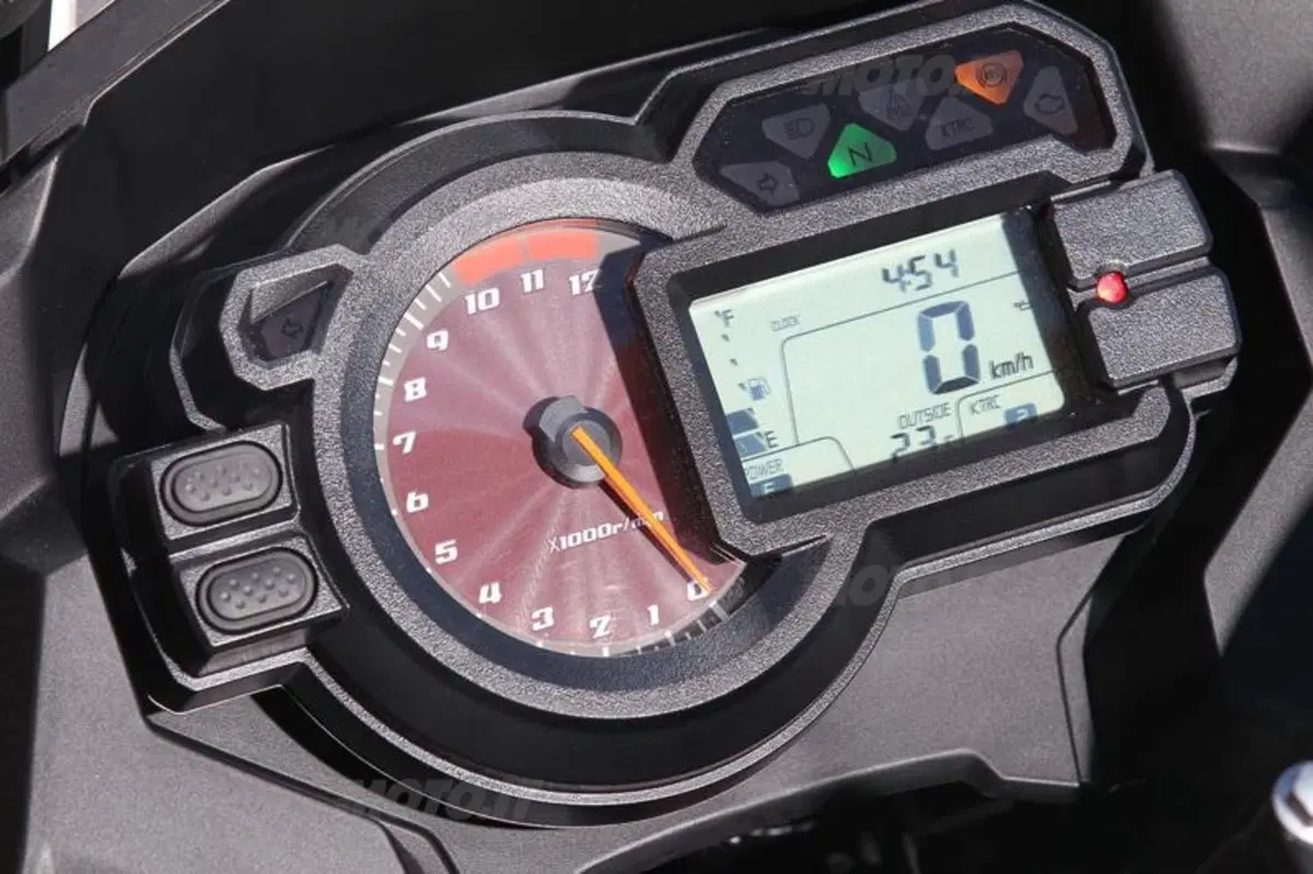 Kawasaki Versys 1000  (52)