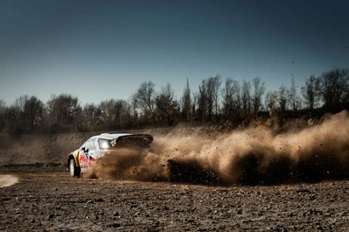 Cairoli debutta alla grande nei rally (16)