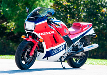 Honda VF1000R: una delle regine degli anni '80 all'asta