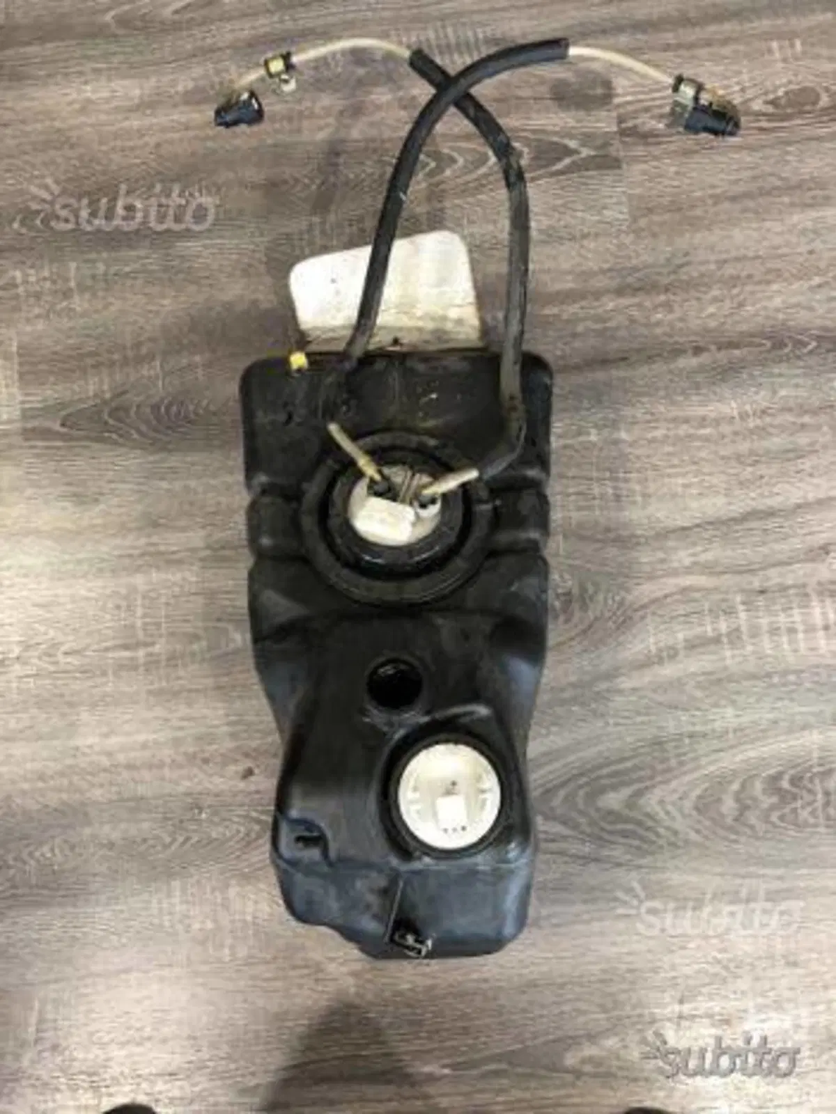Serbatoio Beverly 400 2006/2007 Piaggio (2)