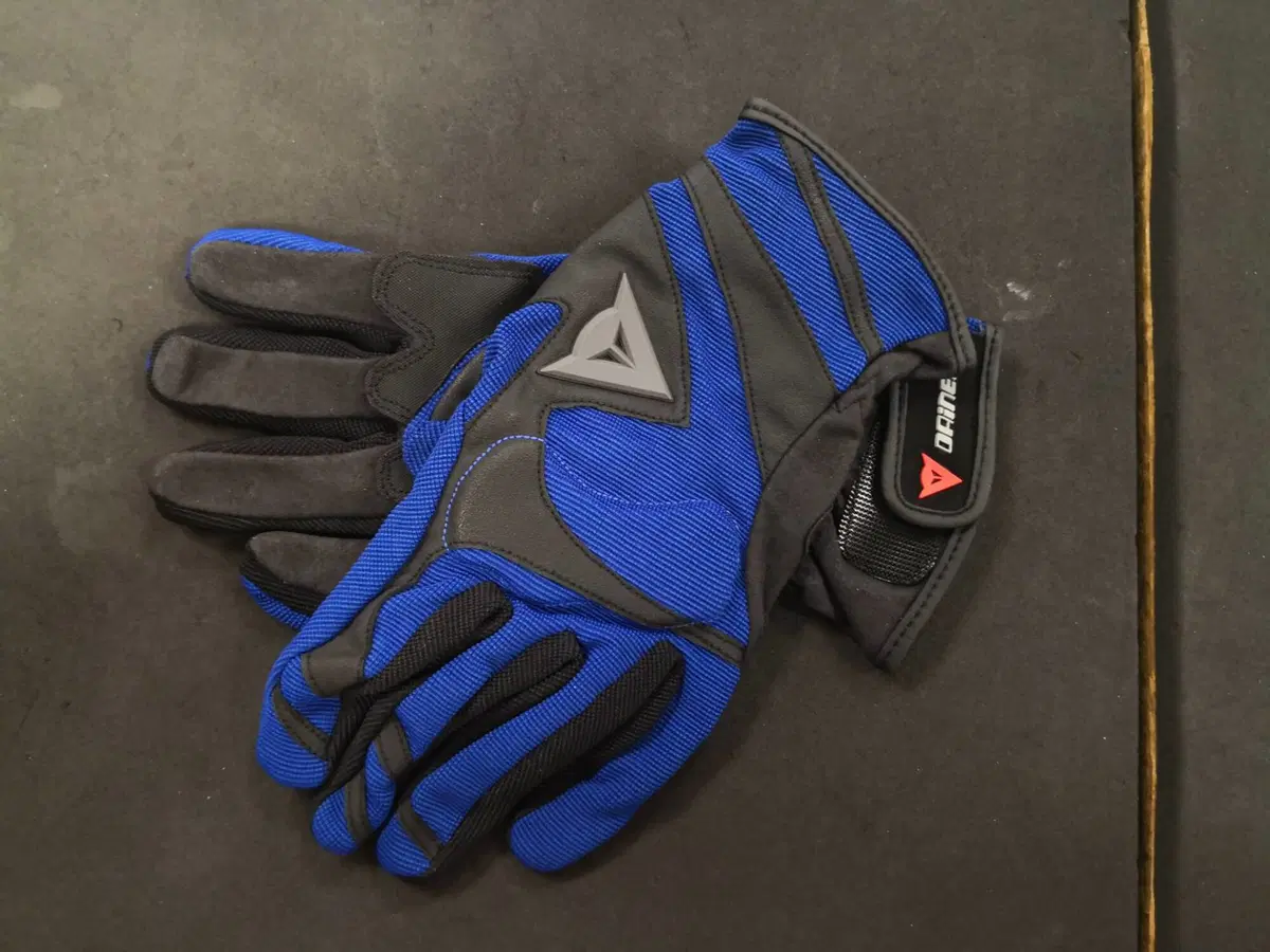 Guanti estivi Dainese Quamar uomo/donna (2)