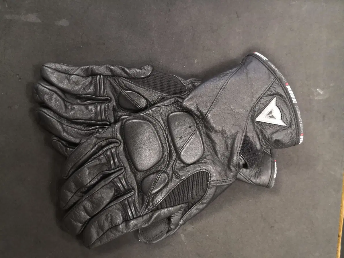 Guanti estivi Dainese Kick pelle nero