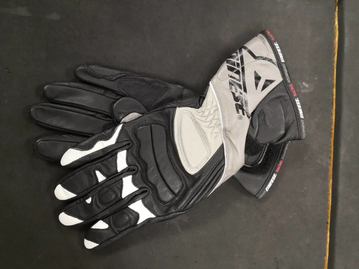 Guanti Dainese Fuel di pelle (2)