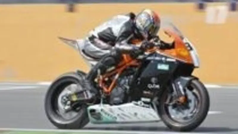 Emanuele Berzano (Motomarket Asti): "Iniziai a correre con Melandri, poi..."