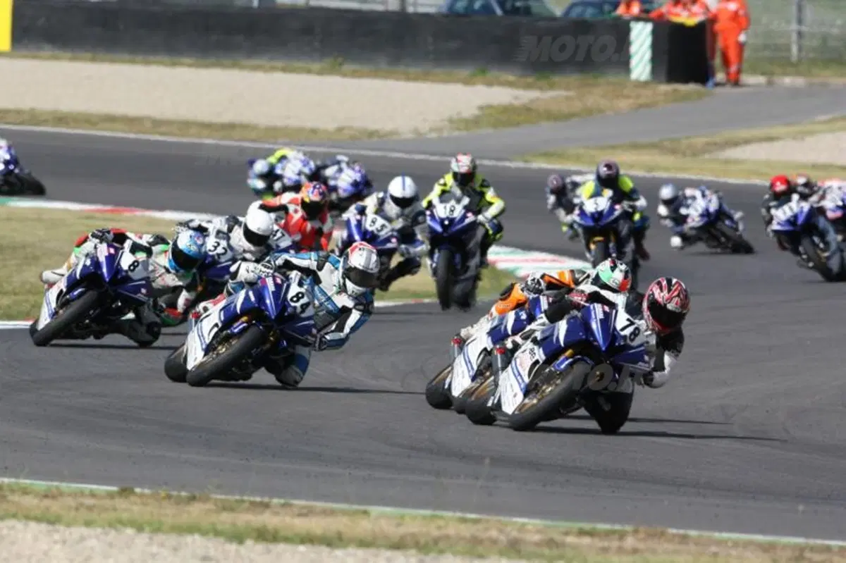 Al via le iscrizioni alla Yamaha R6 Cup e alla R125 Cup (4)