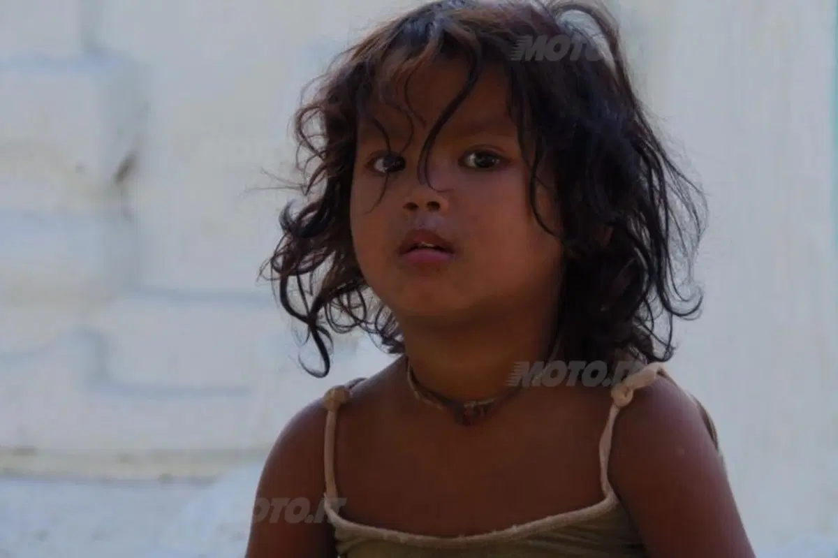 Viaggi: Myanmar. "Frenare col clacson" (31)
