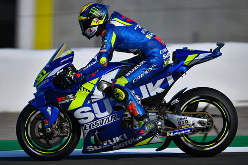 MotoGP 2019. Fabio Quartararò in pole a Valencia (7)