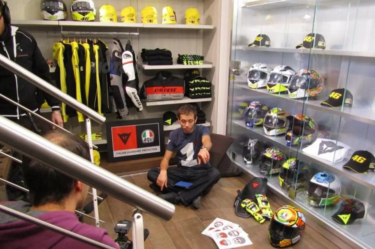 Valentino Rossi su dainese.com: "Sogno di vincere il Mondiale numero 10" (8)