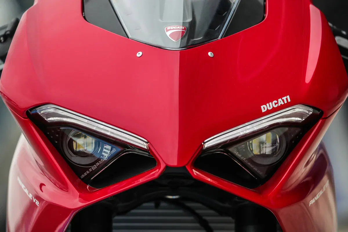 Ducati Panigale V2. Piccola Superbike (5)