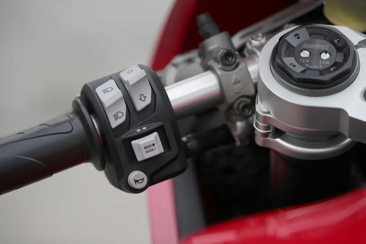 Ducati Panigale V2. Piccola Superbike (15)