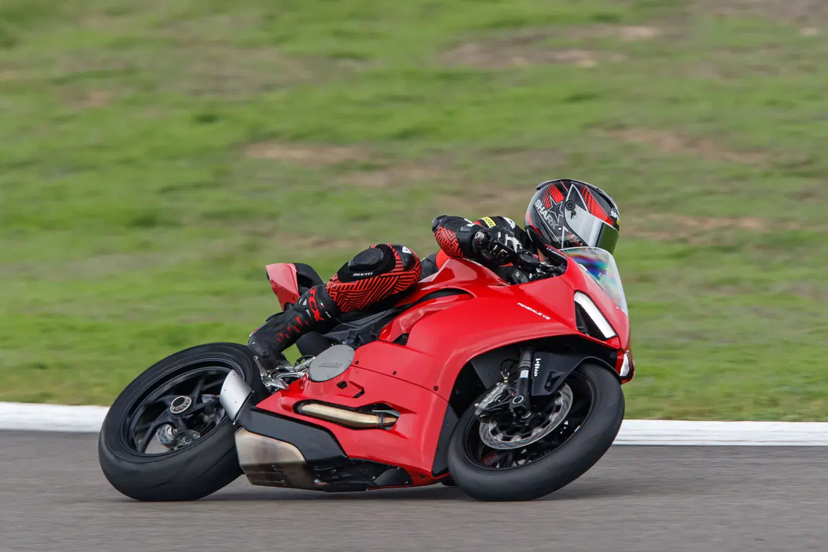 Ducati Panigale V2. Piccola Superbike (14)