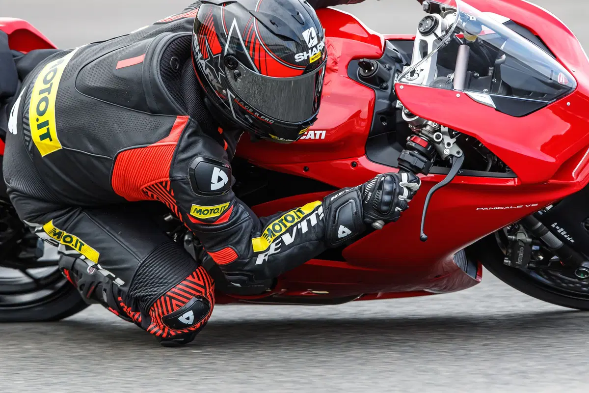 Ducati Panigale V2. Piccola Superbike (19)