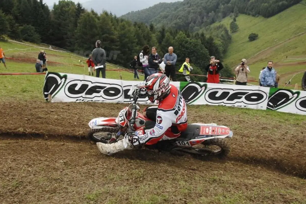 Enduro. Alessandro Botturi a ruota libera (2)