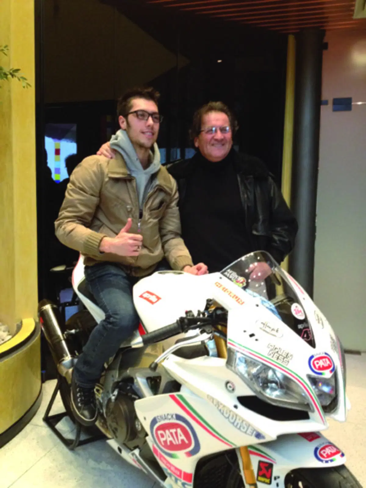 Zanetti in Superbike con il team Pata Aprilia (4)