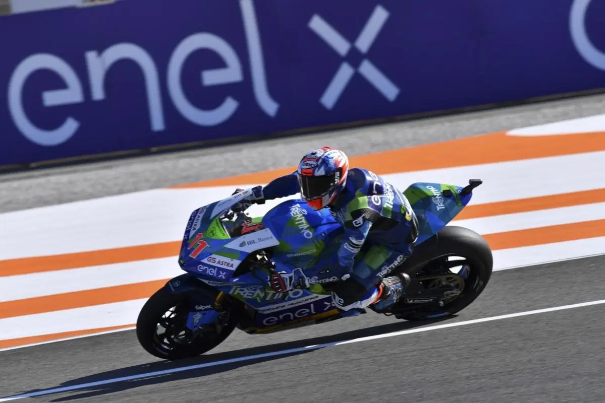 Matteo Ferrari è il primo campione del mondo MotoE (3)