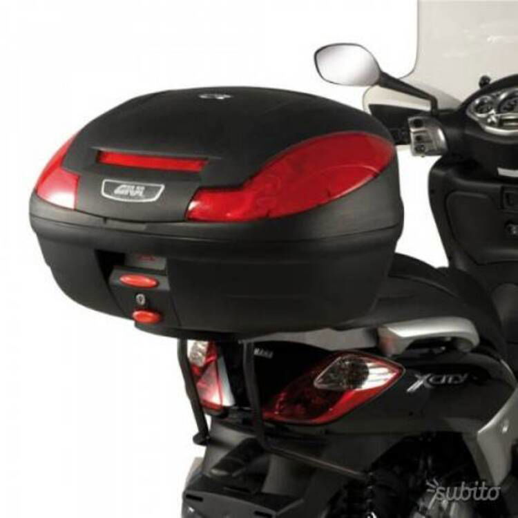 Attacco bauletto Givi specifico Yamaha X-City 250