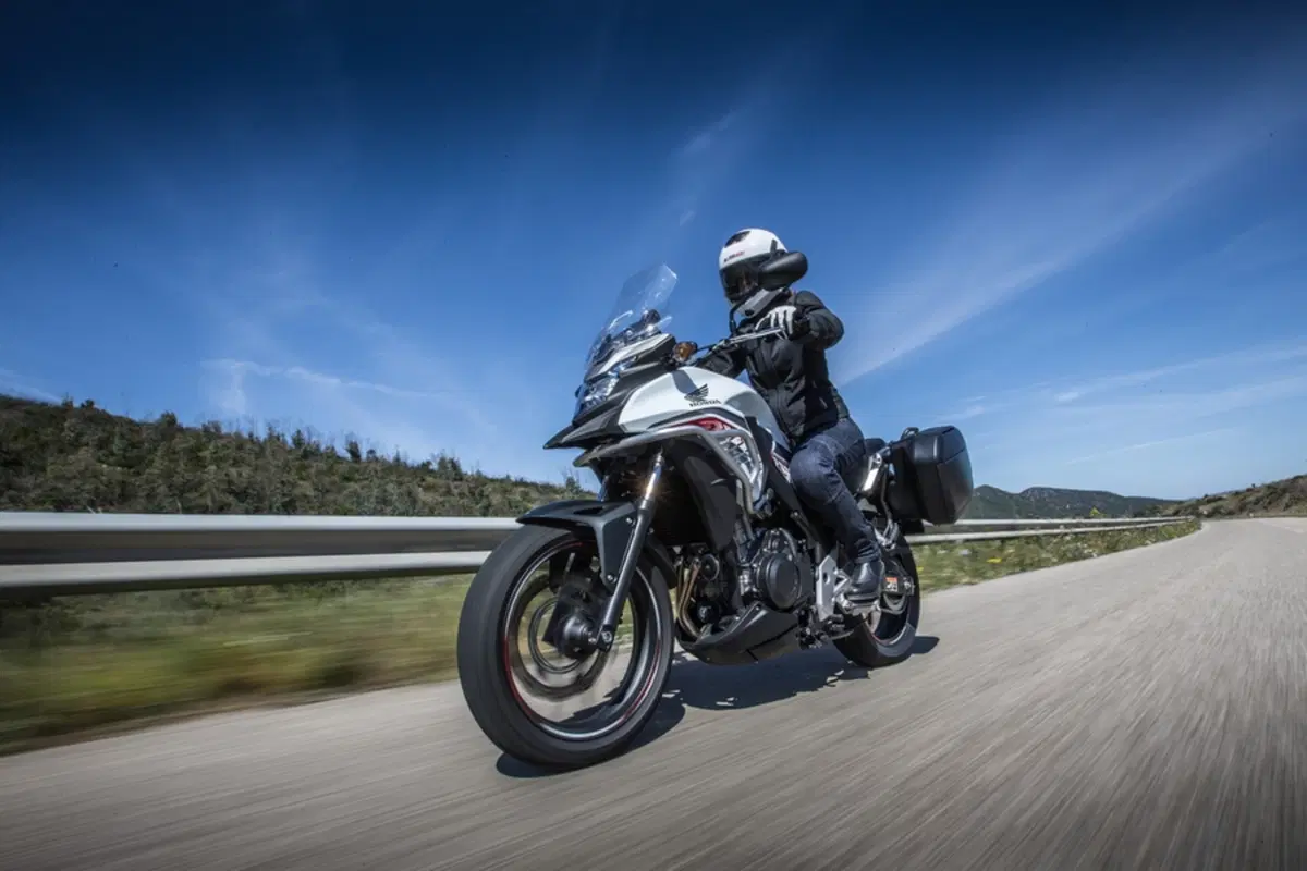 Honda CB500X (4)