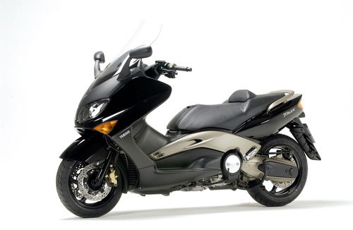 Yamaha T-Max 2004