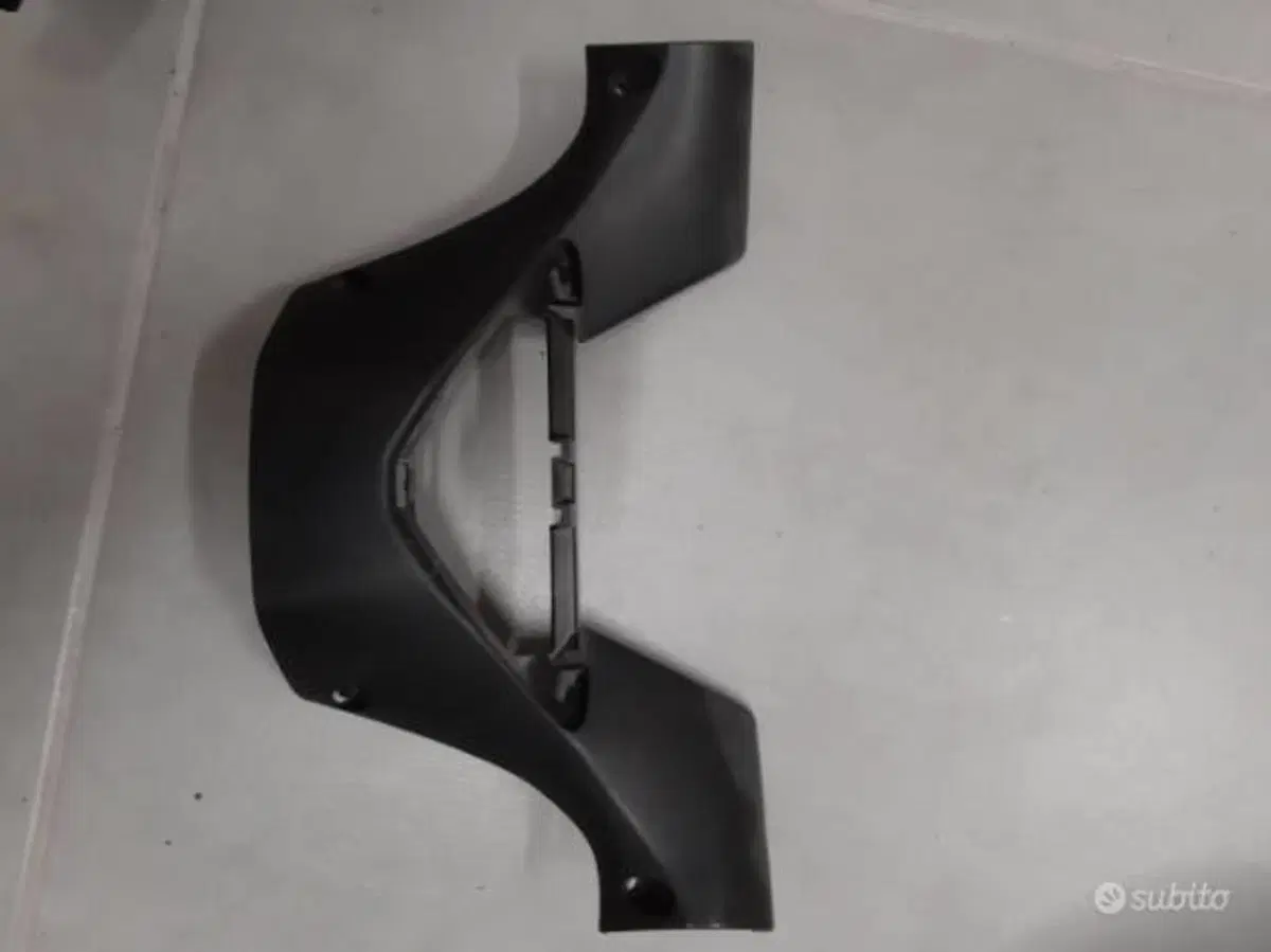 Carena manubrio Ant.+post. Nexus 500 Gilera