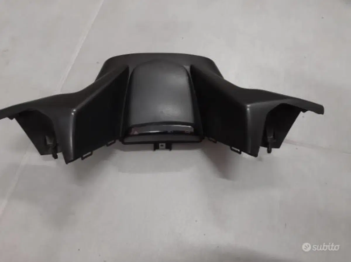 Carena manubrio Ant.+post. Nexus 500 Gilera (5)