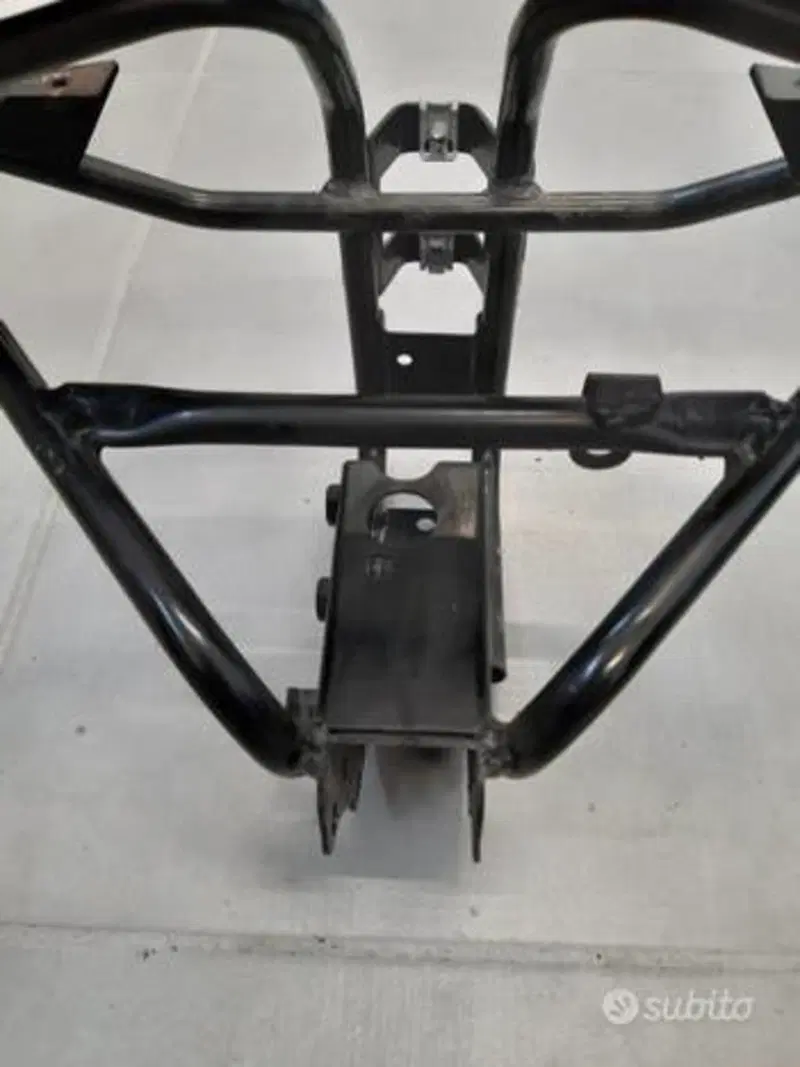 Telaietto cupolino anteriore Gilera Nexus 500 (3)